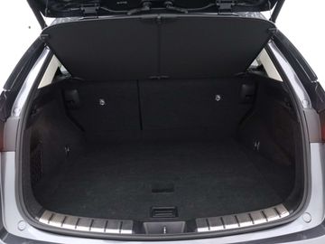 Car image 36