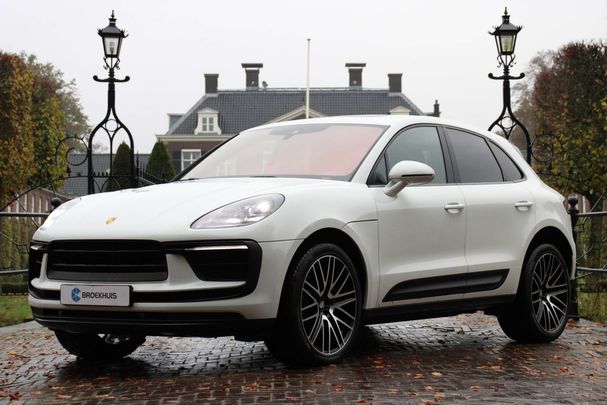 Porsche Macan Turbo 196 kW image number 1