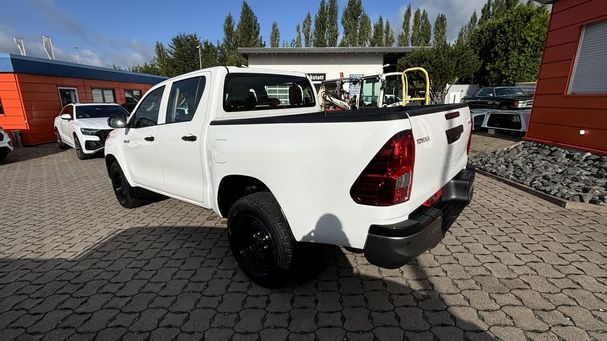 Toyota Hilux 4x4 Double Cab 110 kW image number 3