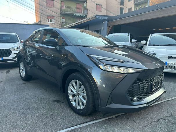 Toyota C-HR 1.8 Active 90 kW image number 1