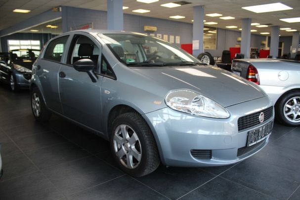 Fiat Punto 1.2 51 kW image number 2