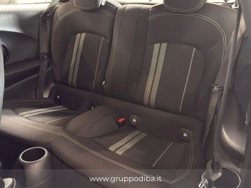 Car image 48