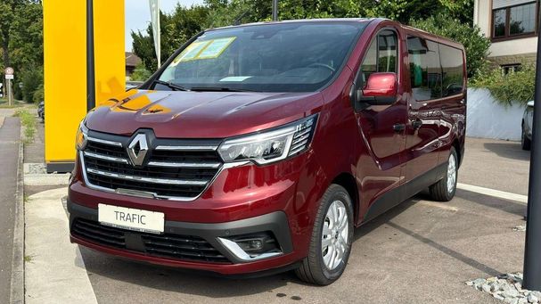 Renault Trafic Grand Blue dCi Life EDC 110 kW image number 3