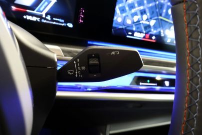 Car image 47