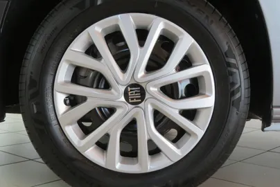 Car image 31