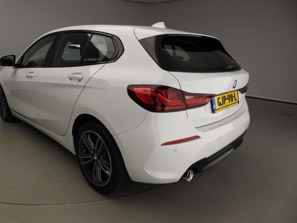 BMW 118i 100 kW image number 31