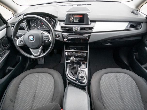 BMW 220i Gran Tourer Advantage 141 kW image number 9