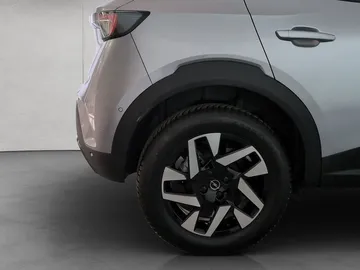 Car image 29