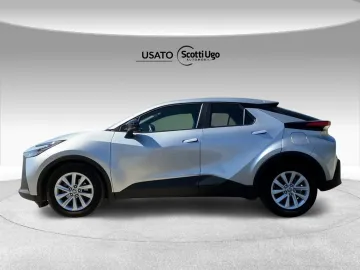 Car image 5