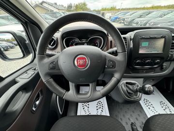 Car image 33