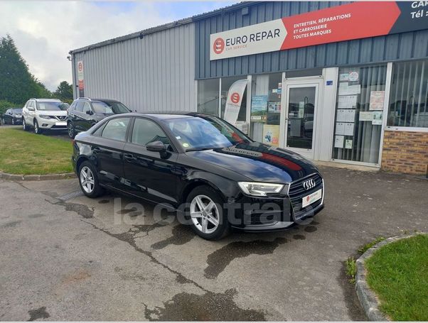 Audi A3 1.6 TDI S tronic S-line Sportback Business 85 kW image number 2