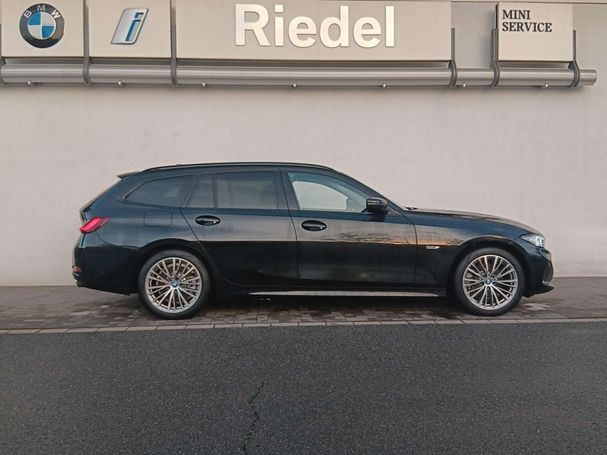 BMW 330 e Touring 215 kW image number 2