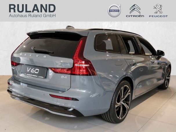 Volvo V60 B4 Plus 145 kW image number 2