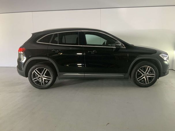 Mercedes-Benz GLA 180 d 85 kW image number 4