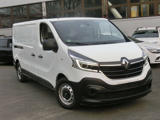 Renault Trafic 107 kW image number 2