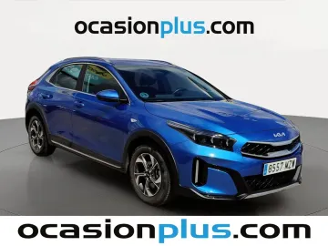 Car image 2