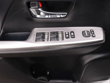 Car image 31