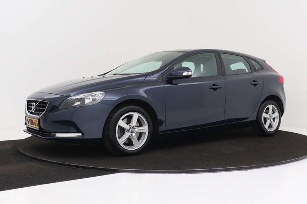 Volvo V40 T3 110 kW image number 1