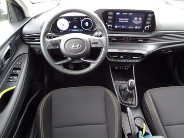 Car image 11