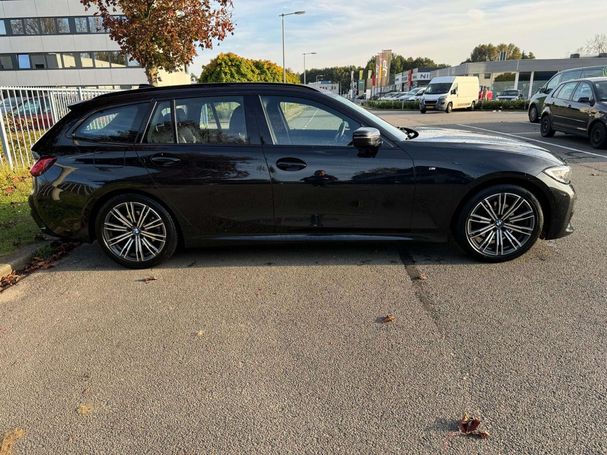 BMW 320i Touring 135 kW image number 25