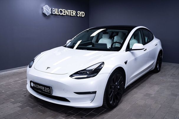 Tesla Model 3 Performance AWD 377 kW image number 1