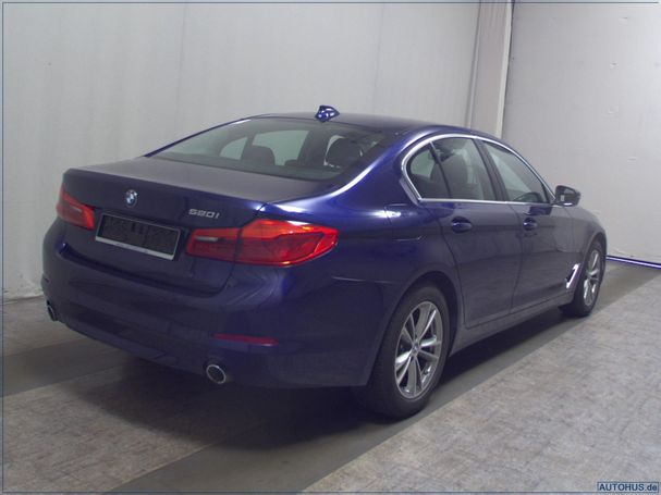 BMW 520i 135 kW image number 4