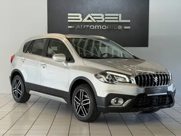 Car image 3