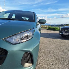 Car image 29