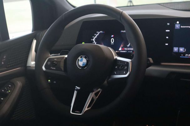 BMW 220i Active Tourer 115 kW image number 12