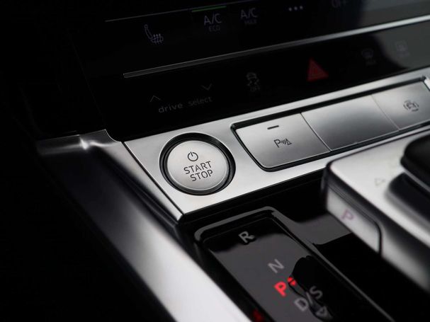 Audi e-tron 50 quattro 230 kW image number 33