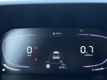 Car image 24