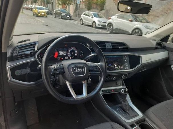 Audi Q3 35 TDI S tronic Business 110 kW image number 13