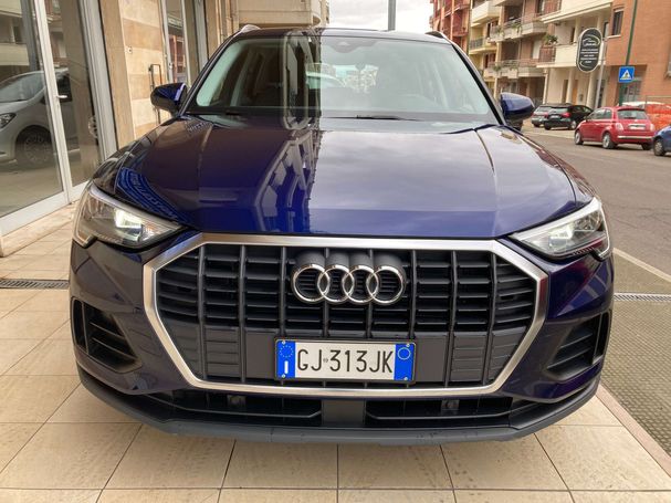 Audi Q3 35 TDI S tronic Business 110 kW image number 6