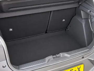 Car image 38