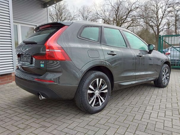 Volvo XC60 B4 Momentum 145 kW image number 4