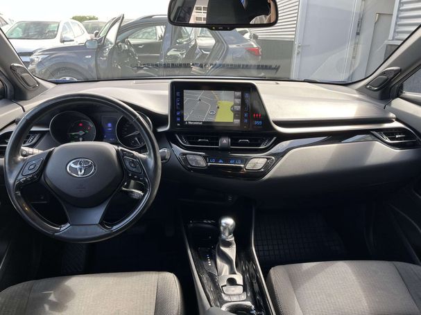 Toyota C-HR 1.8 Hybrid 90 kW image number 17