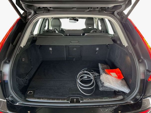 Volvo XC60 Recharge T8 AWD 288 kW image number 7