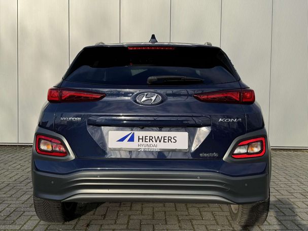 Hyundai Kona 64 kWh 150 kW image number 23