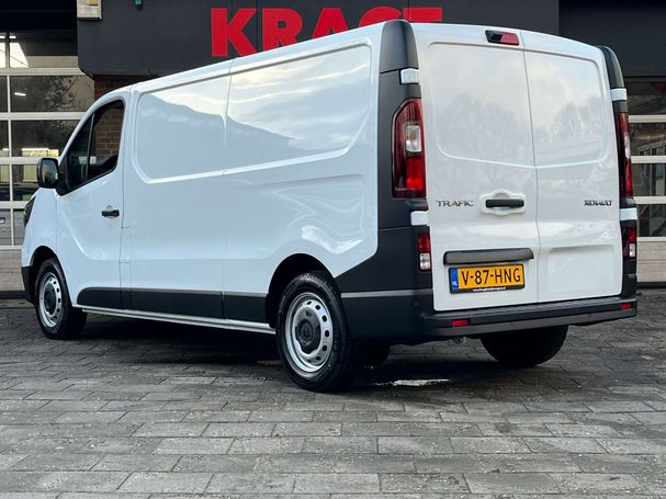 Renault Trafic 81 kW image number 3