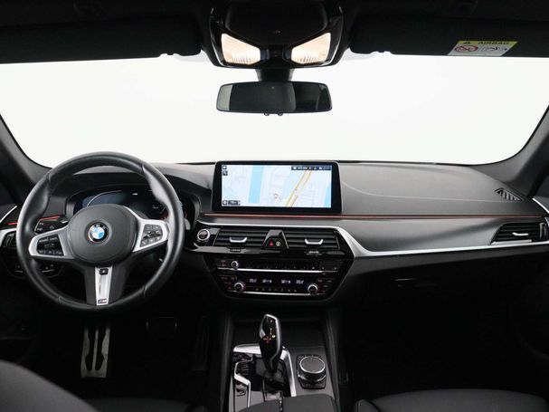 BMW 520i 135 kW image number 14