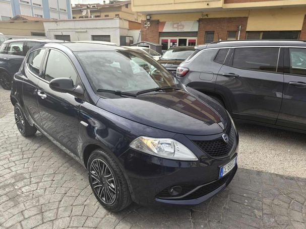 Lancia Ypsilon 51 kW image number 2