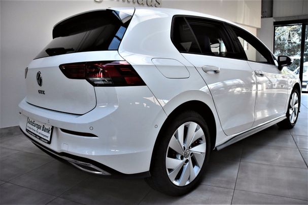 Volkswagen Golf GTE DSG 180 kW image number 2