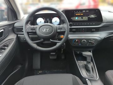 Car image 10