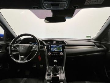 Car image 30