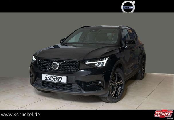 Volvo XC40 B3 Plus Dark 120 kW image number 1