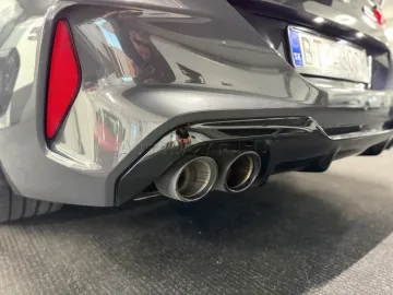 Car image 70