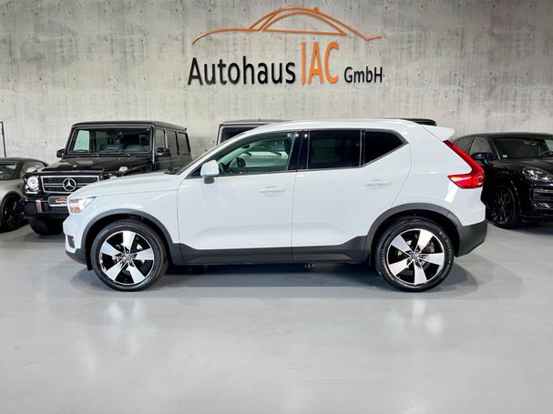 Volvo XC40 Momentum 110 kW image number 6