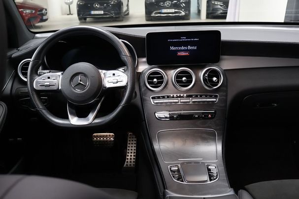 Mercedes-Benz GLC 300 e 4Matic 9G-Tronic 235 kW image number 13