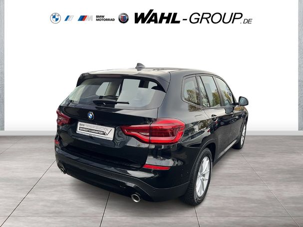 BMW X3 xDrive20d Advantage 140 kW image number 3