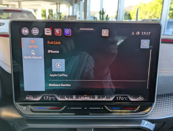Car image 40